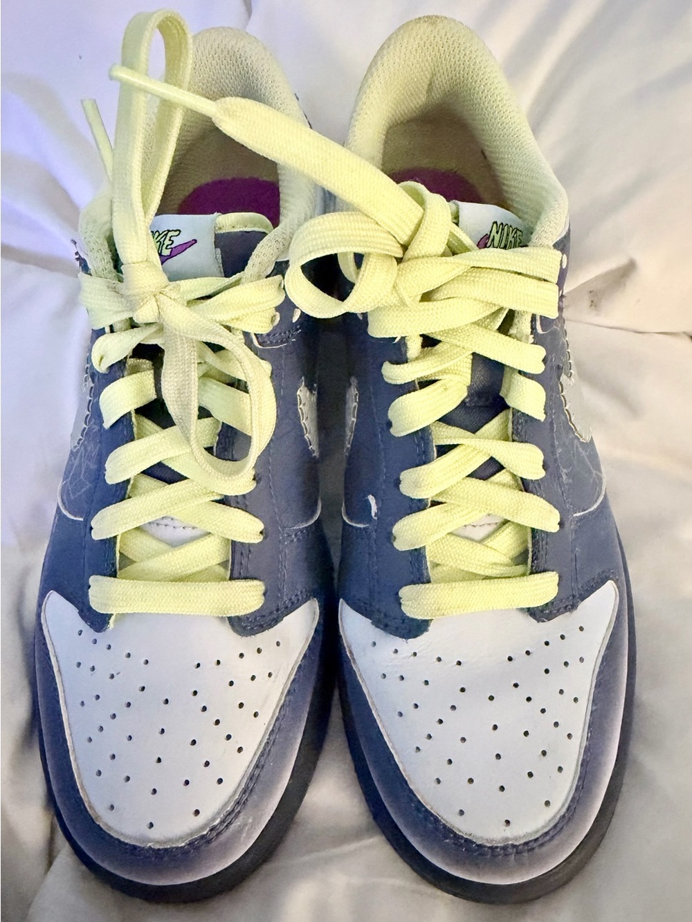 Nike low Dunks “I Am Fearless” - Picture 3 of 7